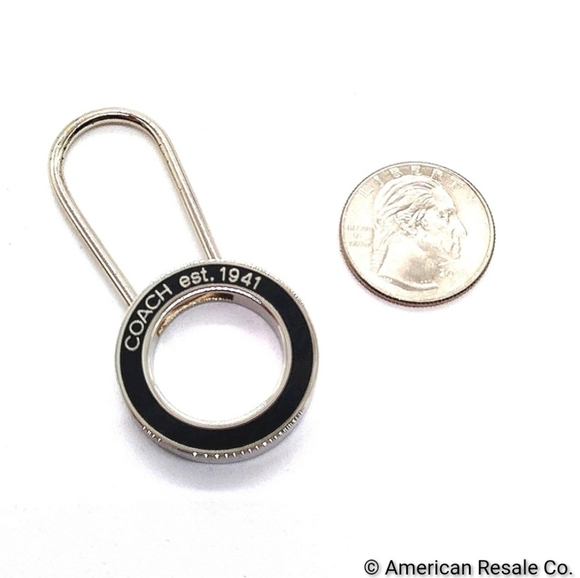 JUST IN! COACH Vintage Black Enamel Pinch Lock Locket Keychain FOB purse charm - Picture 5 of 7